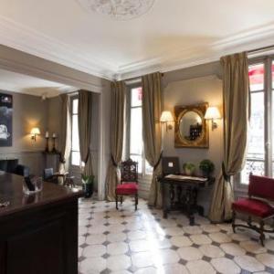 Hotel De La Porte Doree Paris