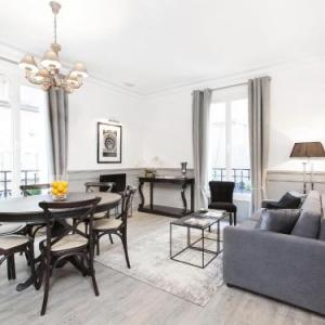 Luxury 2 Bedrooms Grands Boulevards I by Livinparis Paris 