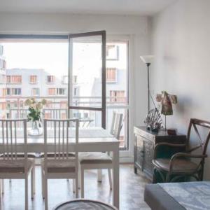 HostnFly apartments - Beautiful bright and modern studio with balcony in Paris