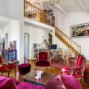 Beautiful and Stylish Villa in 19th near Parc des Buttes Chaumont Paris