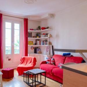 Charming apartment near Les Buttes-Chaumont Paris