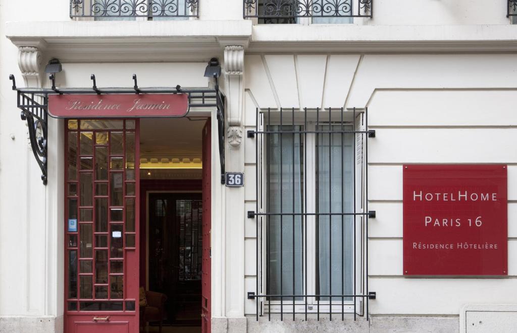 HotelHome Paris 16 - image 5