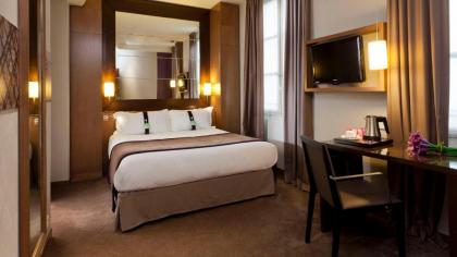 Holiday Inn Paris Elysees - image 8