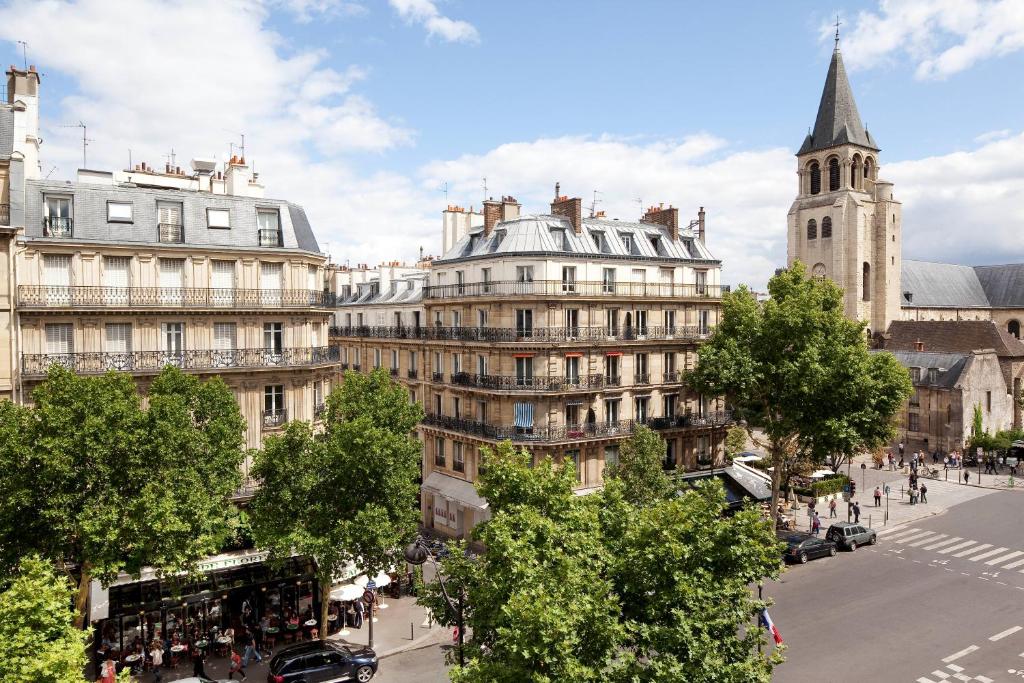 Au Manoir Saint Germain - image 5