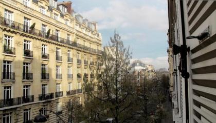 Hotel Cosy Monceau - image 11
