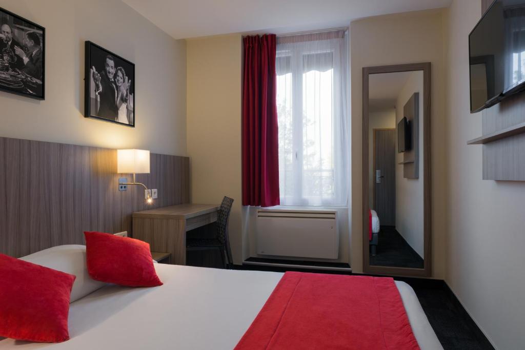 Reims Hotel - image 5