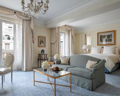 Four Seasons Hotel George V Paris - image 10