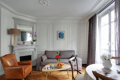 109125 - Authentic Parisian apartment for 3 people near Pigalle and Montmartre - image 11