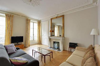 209290 - Prestige apartment for 6 people in lower Pigalle metro Blanche Paris 