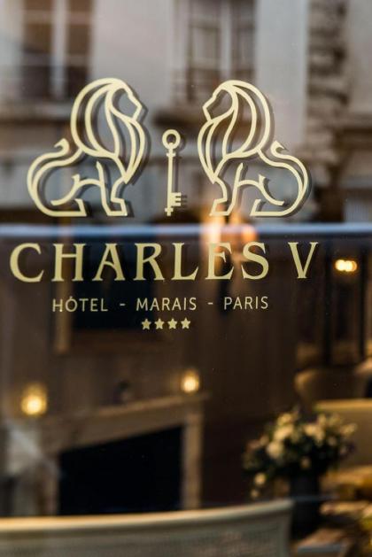 Hotel in Paris 
