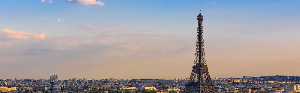 Which is More Romantic: Paris or Venice?