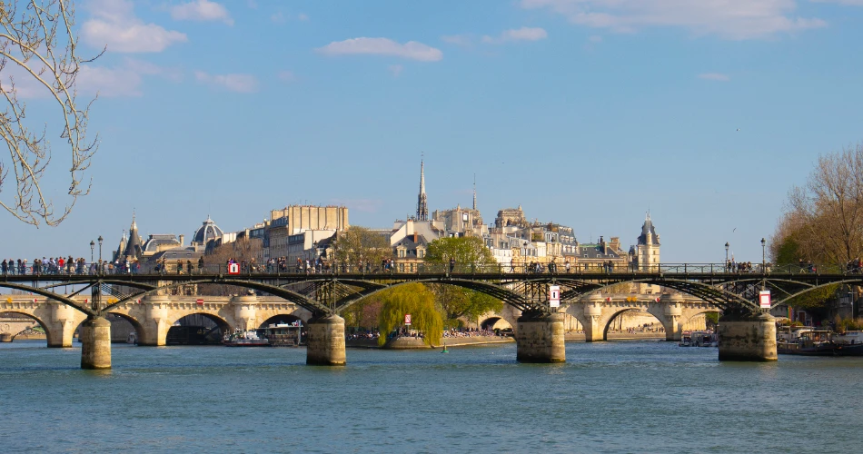 Best 10 Bridges in Paris