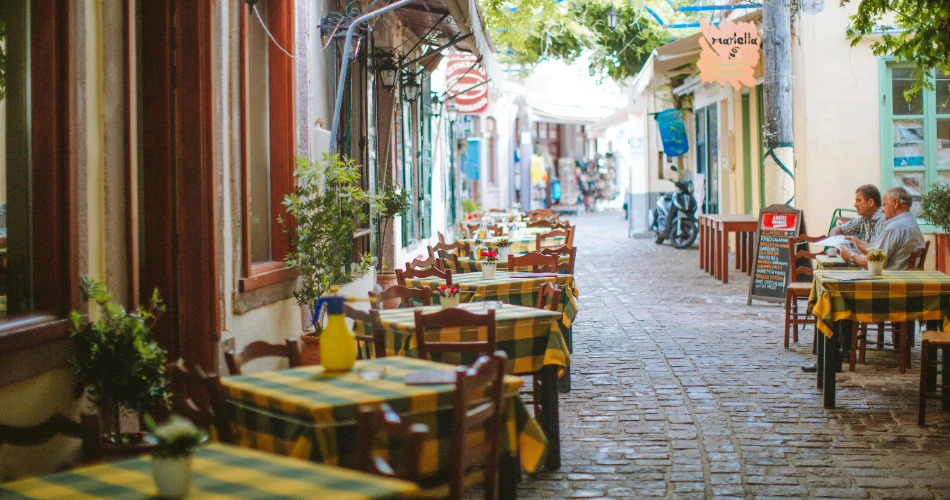 A Food Lover’s Walking Tour of Paris