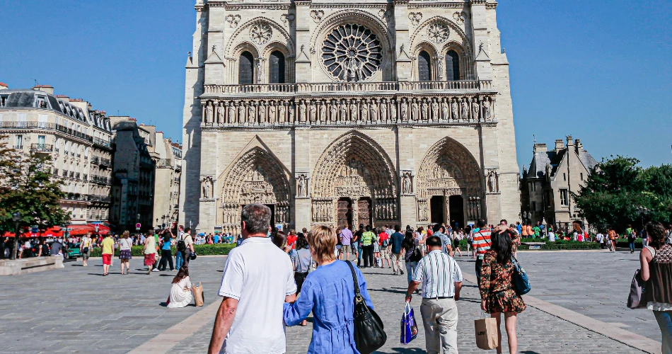 10 Best Things to Do for Couples in Paris