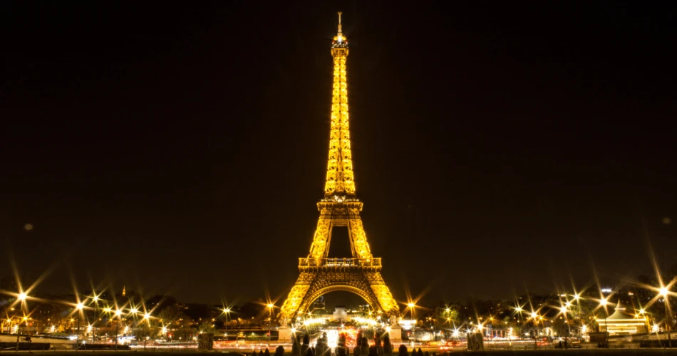 10 Movie Locations In Paris You Can Actually Visit