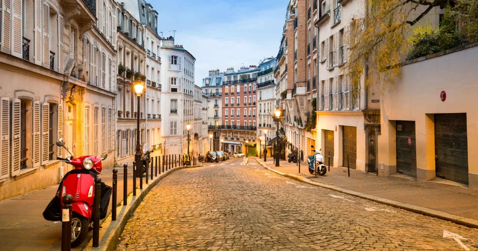 Bonjour Paris! Your Ultimate 2025 Travel Guide