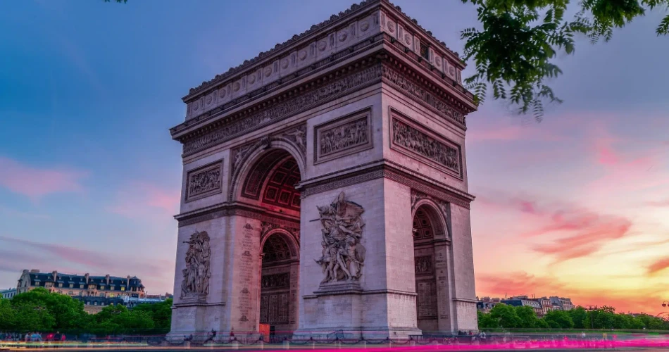 Bonjour Paris! Your Ultimate 2025 Travel Guide