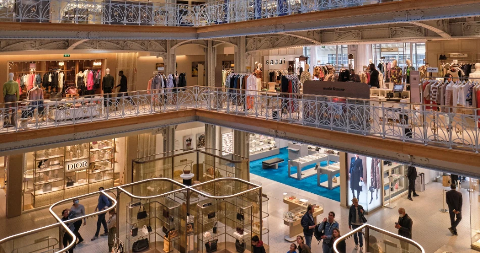 Bonjour Paris! Your Ultimate 2025 Travel Guide