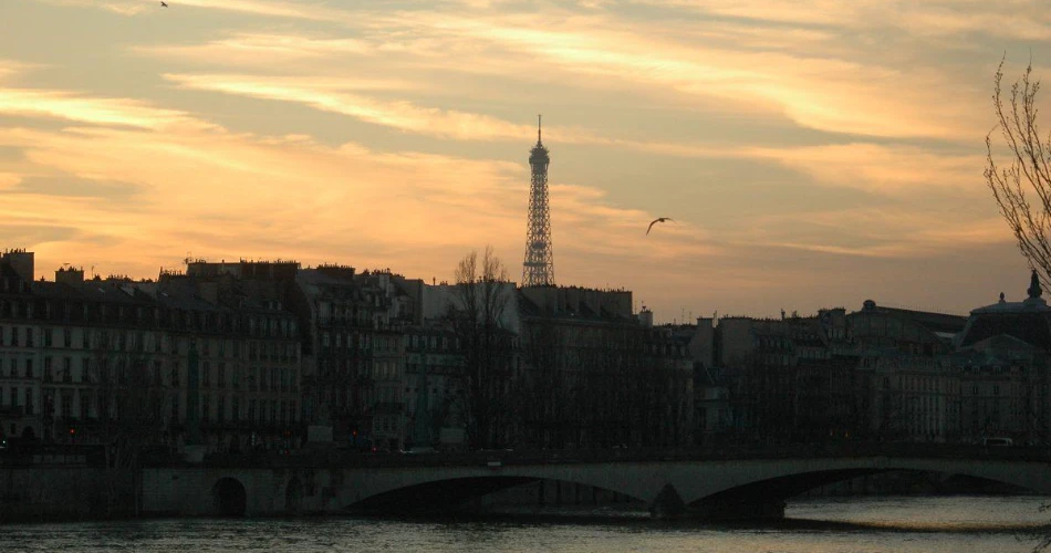 10 Fun Ways to See Paris Like a Local