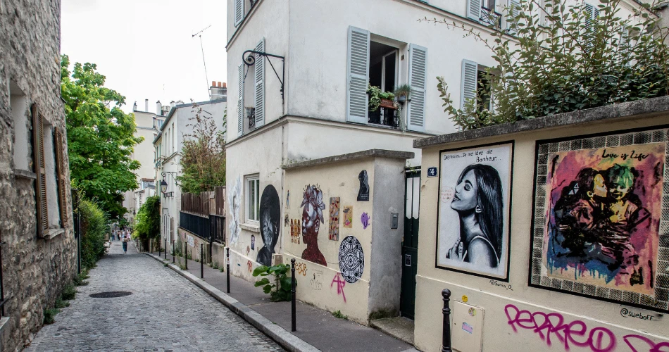 10 Fun Ways to See Paris Like a Local