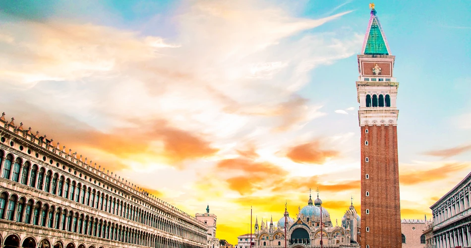 Which is More Romantic: Paris or Venice?