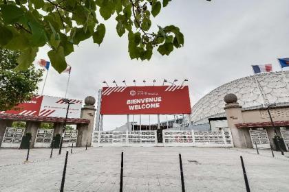 Kraft Hotel - image 17