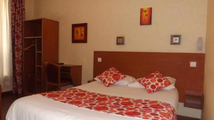 Hôtel de la Place des Alpes - image 21