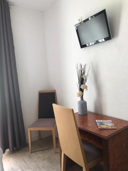 ADRIATIC HOTEL St-Hubert Gare de Lyon - image 21