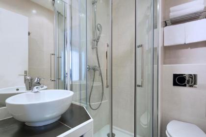 Hôtel Le Compostelle - image 3