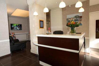 Hôtel Sunny - image 11