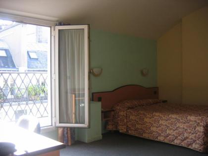 Hotel Ferney République - image 26