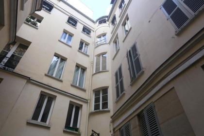 My Trip in Paris - Argout - image 24