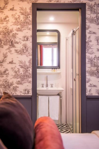 Hotel du Champ de Mars - image 24