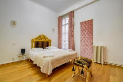 2 BEDROOMS SUITE 11 FOCH - Arc de Triomphe - image 24