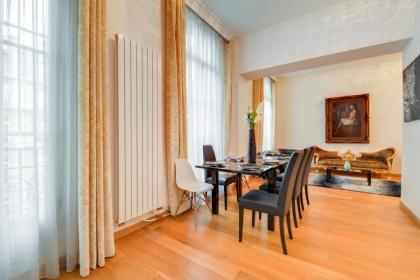 2 BEDROOMS SUITE 11 FOCH - Arc de Triomphe - image 29