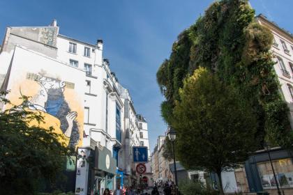 Veeve - By the Palais Royal - image 25