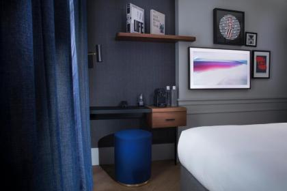 Hotel Flanelles Paris - image 4