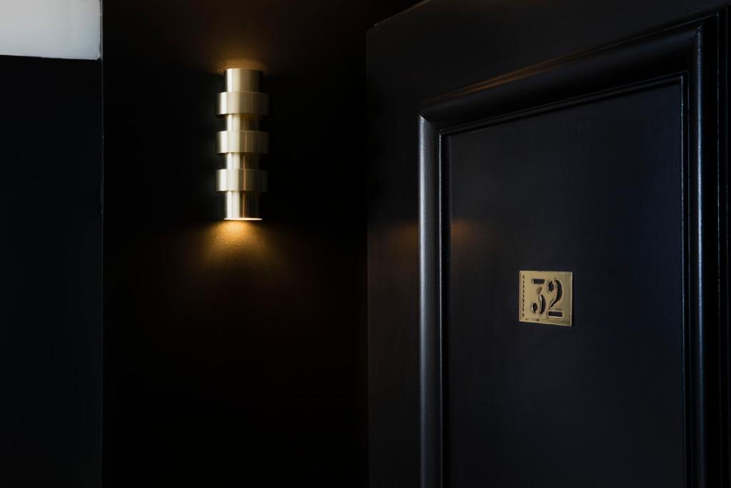 Hotel Flanelles Paris - image 7