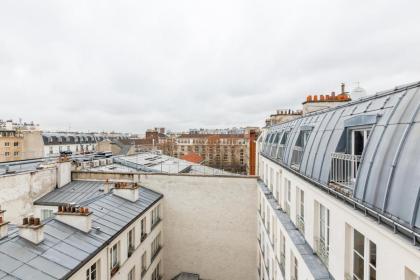 Veeve - Rooftop Views By the Canal Saint-Martin - image 24