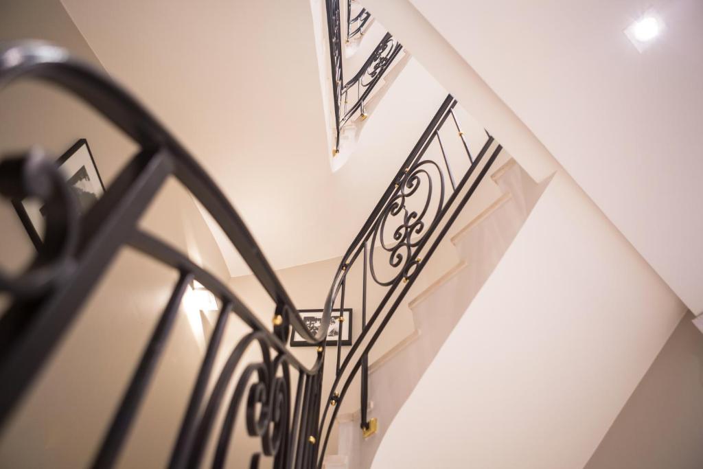 Roi de Sicile - Rivoli -- Luxury apartment hotel - image 4