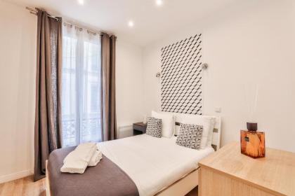 23 - Pretty Parisian Flat in Montorgueil - image 21