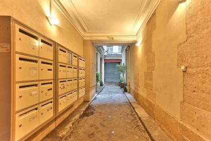 100 - Luxury 2 Bedroom - Beaubourg Marais - image 27