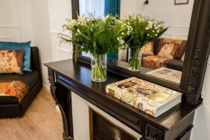 106 - Urban Luxury Opera Gustav Klimt - image 28