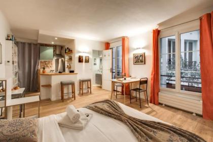 Cozy Studio Near Canal Saint Martin 