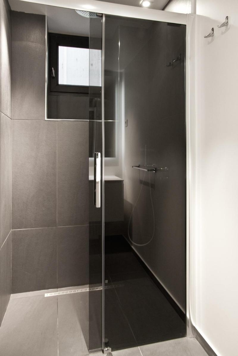 IN THE HEART OF ST.GERMAIN- STYLISH LEFT BANK FLAT - image 2