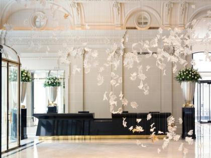 Hotel The Peninsula Paris - image 3