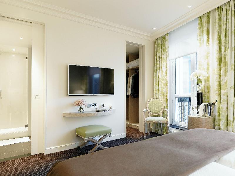 Grand Hotel Du Palais Royal - image 5