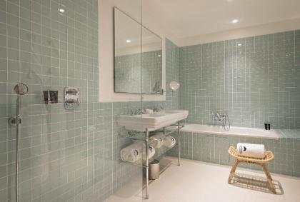 Hotel Parister - image 4