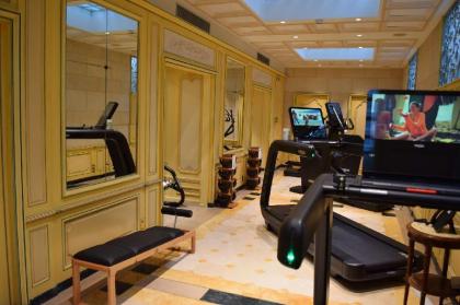 Hotel Regina Louvre - image 4