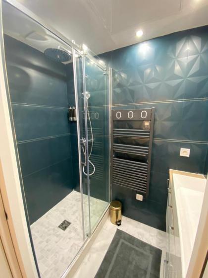 Beautiful mini Loft near Saint-Lazare - image 21